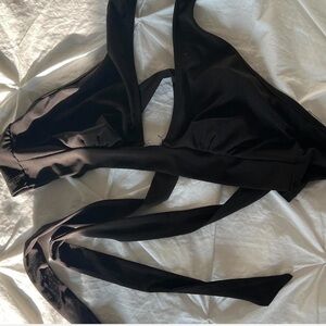 SHEIN Black Crop Top